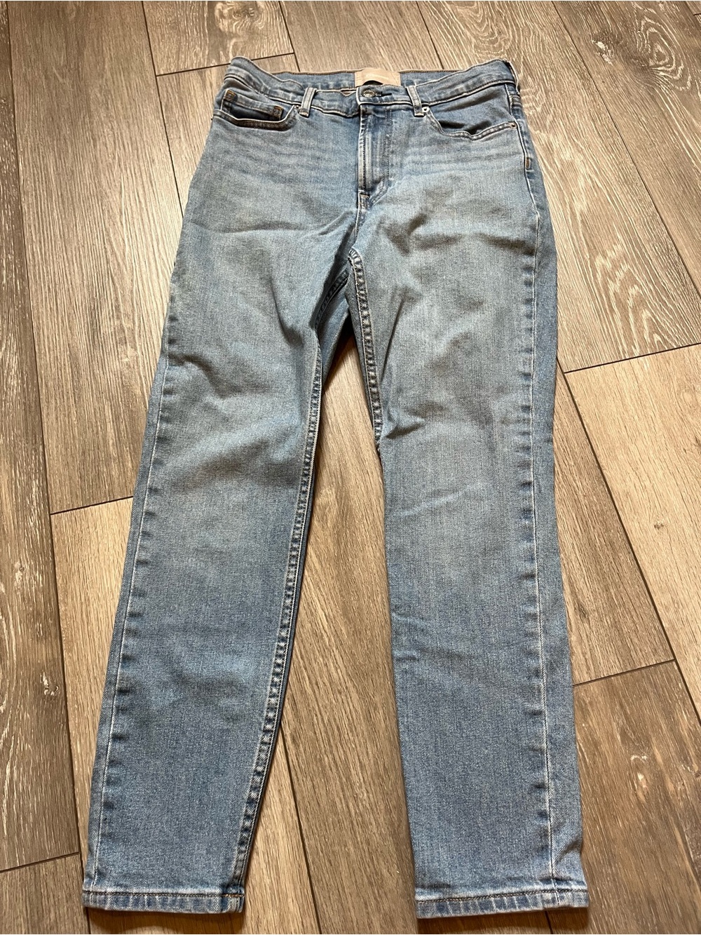 EVERLANE Straight Leg High Rise 29 Ankle Jean Light Wash Denim